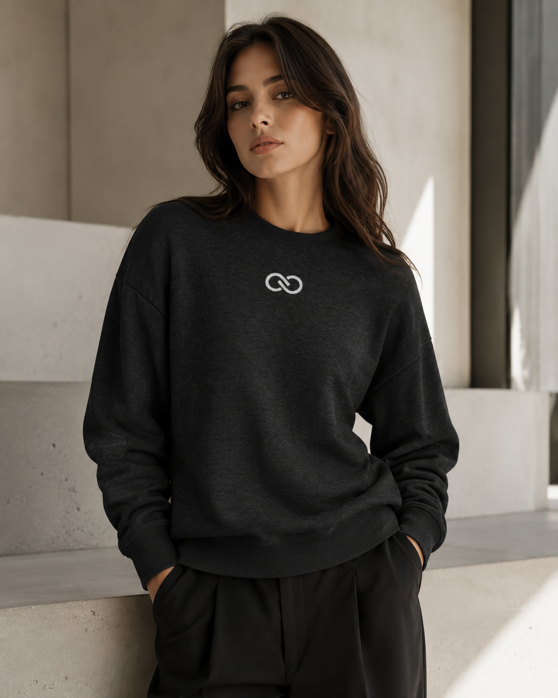 Knitted Sweatshirt MONARCH - Black